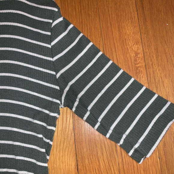 Forever 21 Bodysuit Turtleneck - Picture 4 of 4